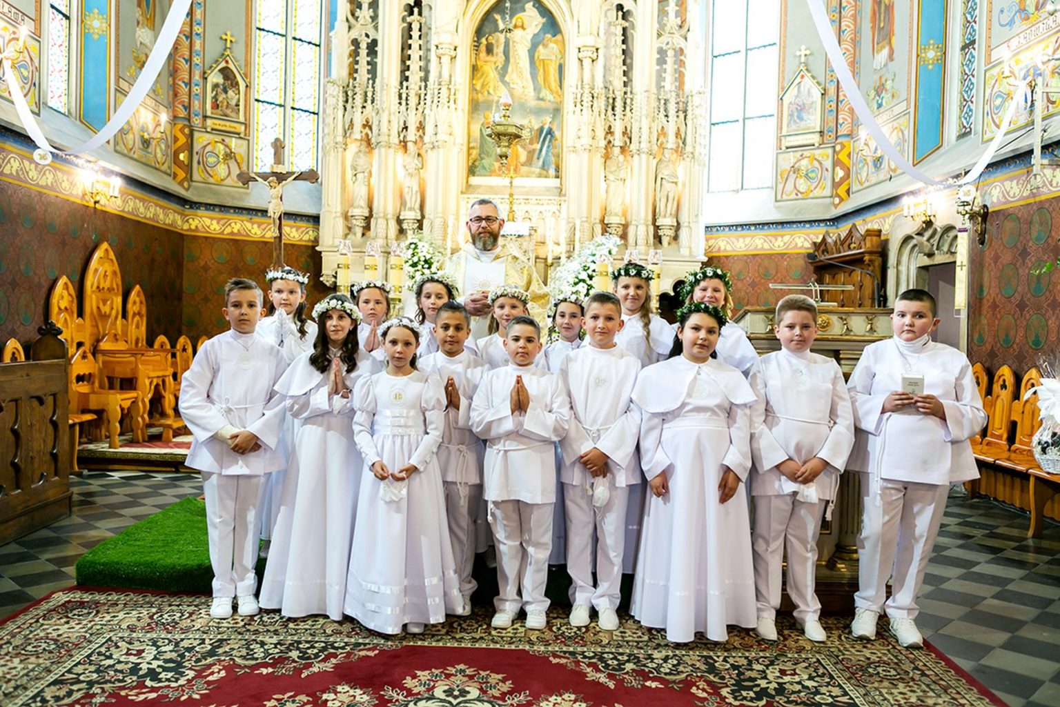 Dzieci Przystąpiły Do Pierwszej Komunii Świętej Parafia Rzymskokatolicka Pw Przemienienia 5269